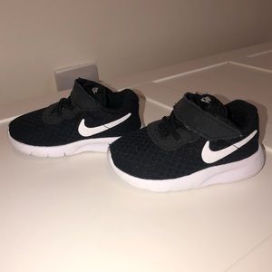 Nike Tanjun Sneaker, Nike Toddler Shoe